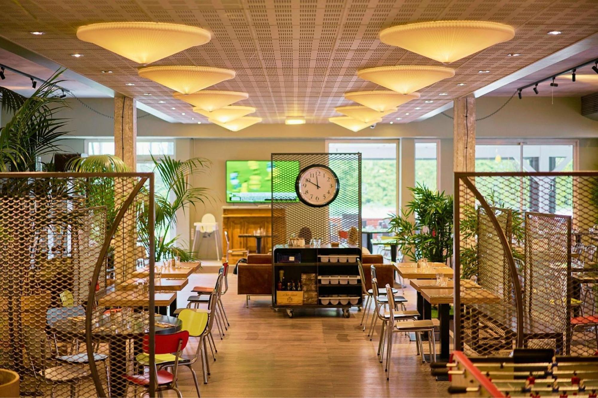 Sporting House Hotel Тулуза Экстерьер фото